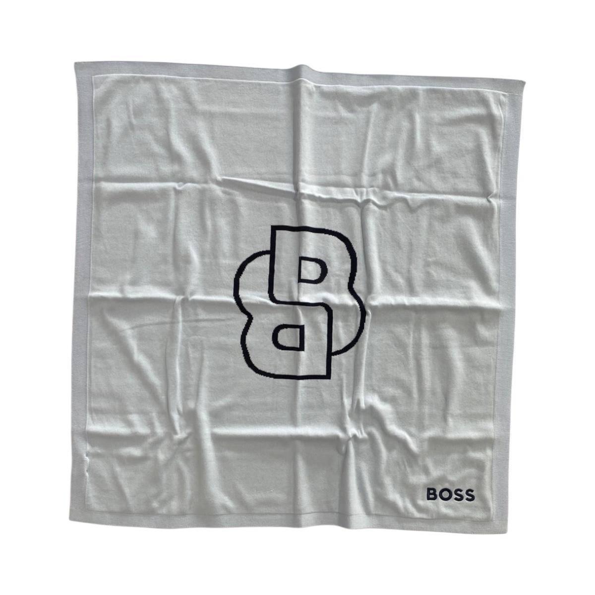 Copertina Neonato Boss J52600