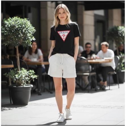 Short Donna Guess W6GD53D5NW2 GJW1