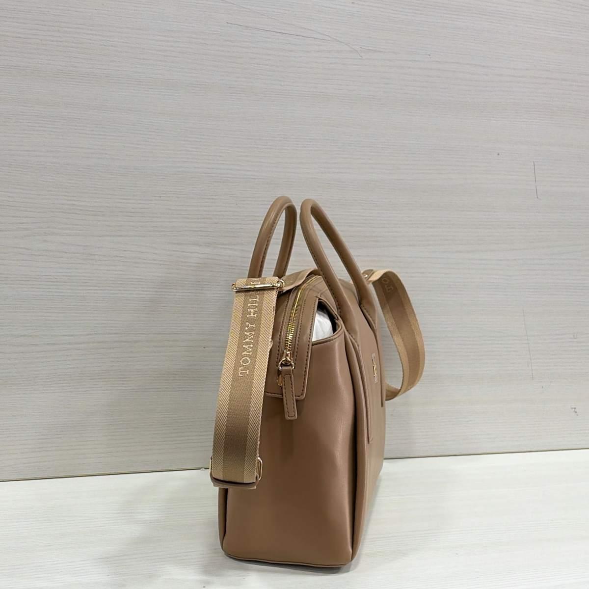 Borsa Donna Tomm hilfigher AW18532 RBC